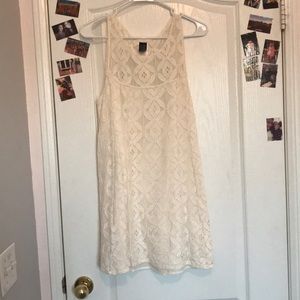 White lace dress